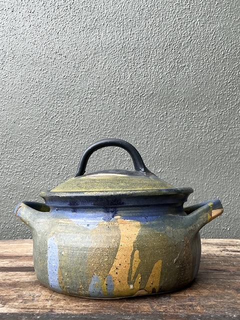 Vintage Aboriginal Studio Pottery Drip Glaze Lidded Bowl - Detail view