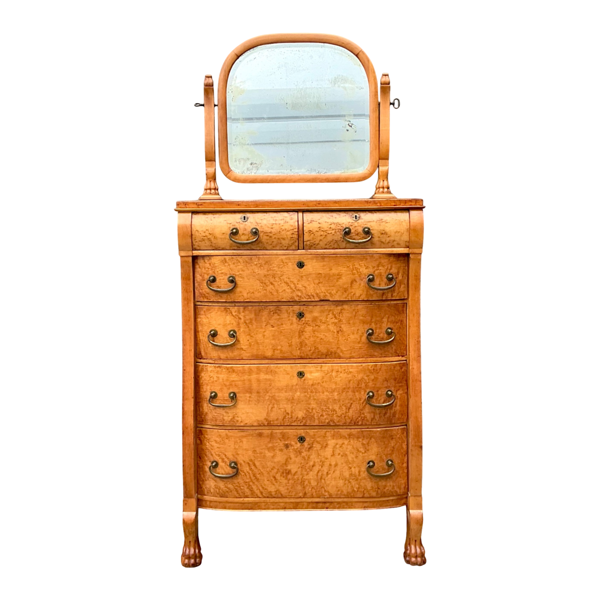 Vintage Birds Eye Chest With Lions Paw Detail