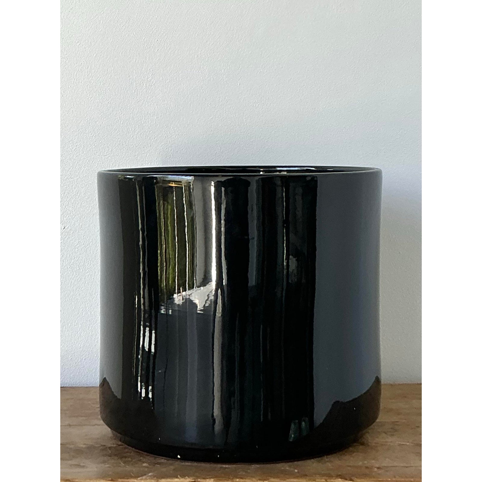 Vintage Boho Gainey Glazed Ceramic Planter - Back view