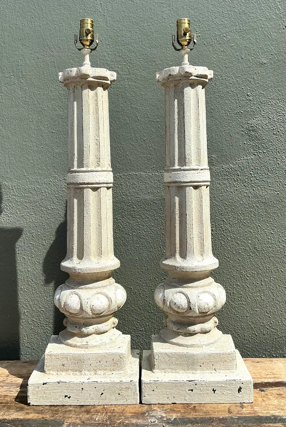 Vintage Cast Iron Column Lamps - A Pair - Detail view