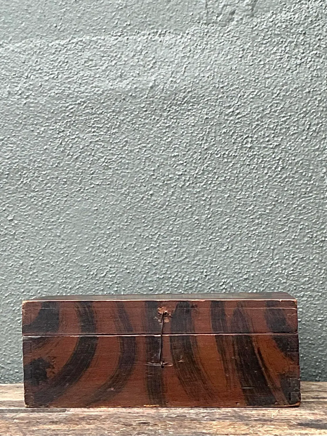 Vintage Hand Painted Tiger Stripe Primitive Box - Back view
