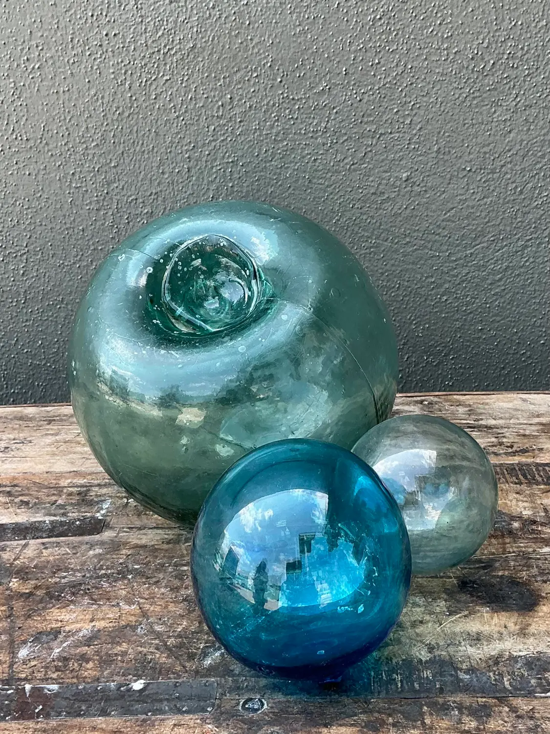 Vintage Japanese Glass Buoys - Set of 5 - Detail view
