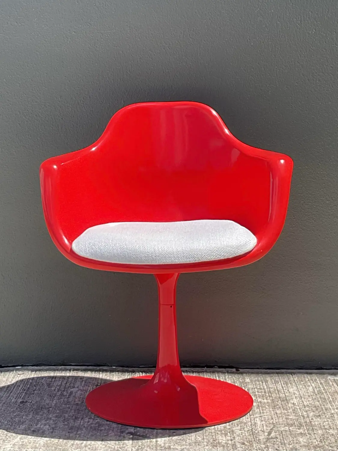 Vintage Krueger Tulip Chair - Top view