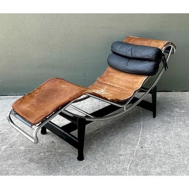 Vintage Lc2 Chaise Lounge After Corbusier - Detail view