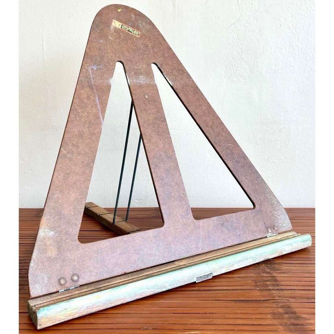 Vintage Mid-Century Modern Wolsey Masonite Table Top Easel - Side view