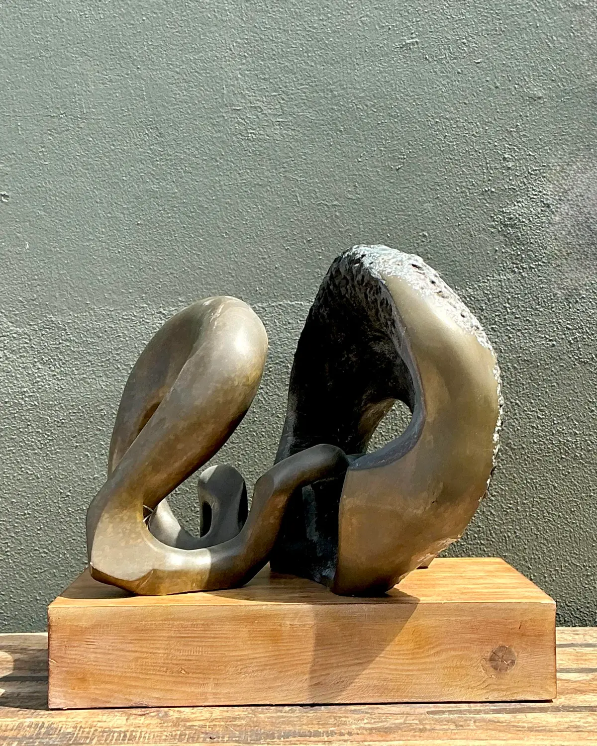 Vintage Monumental Bronze Abstract Sculpture - Detail view