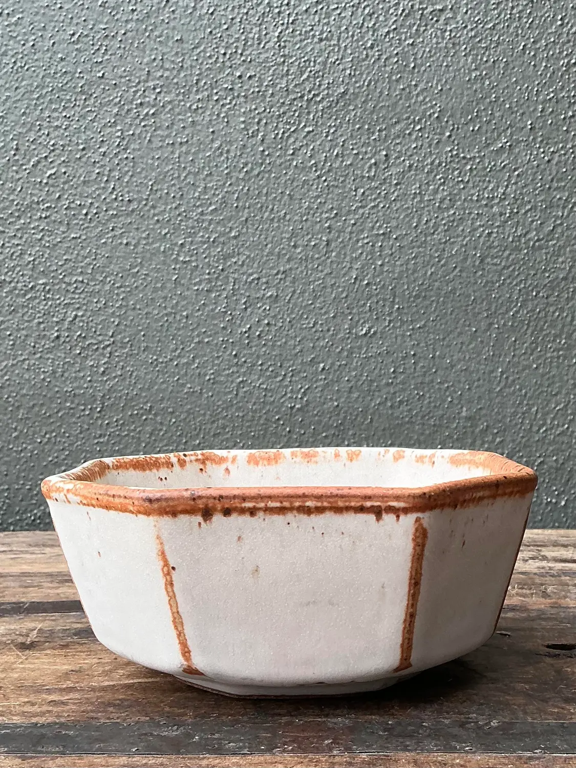 Vintage Original Studio Pottery Octagon Bowl - Detail view