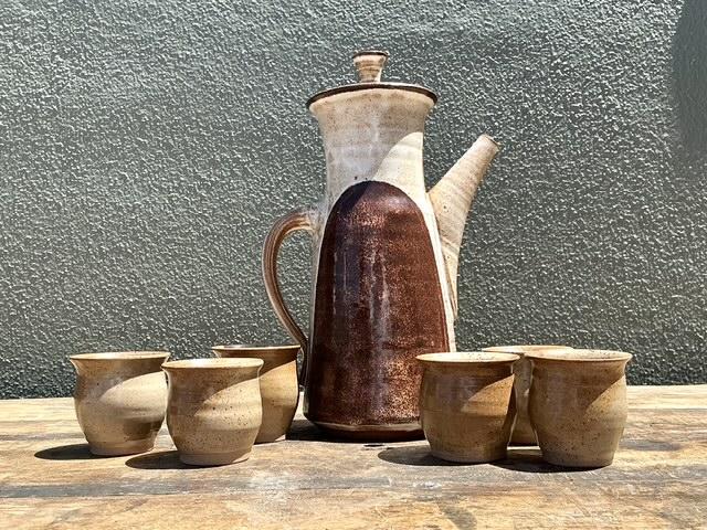 Vintage Original Studio Pottery Tall Teapot With Cups - Back view
