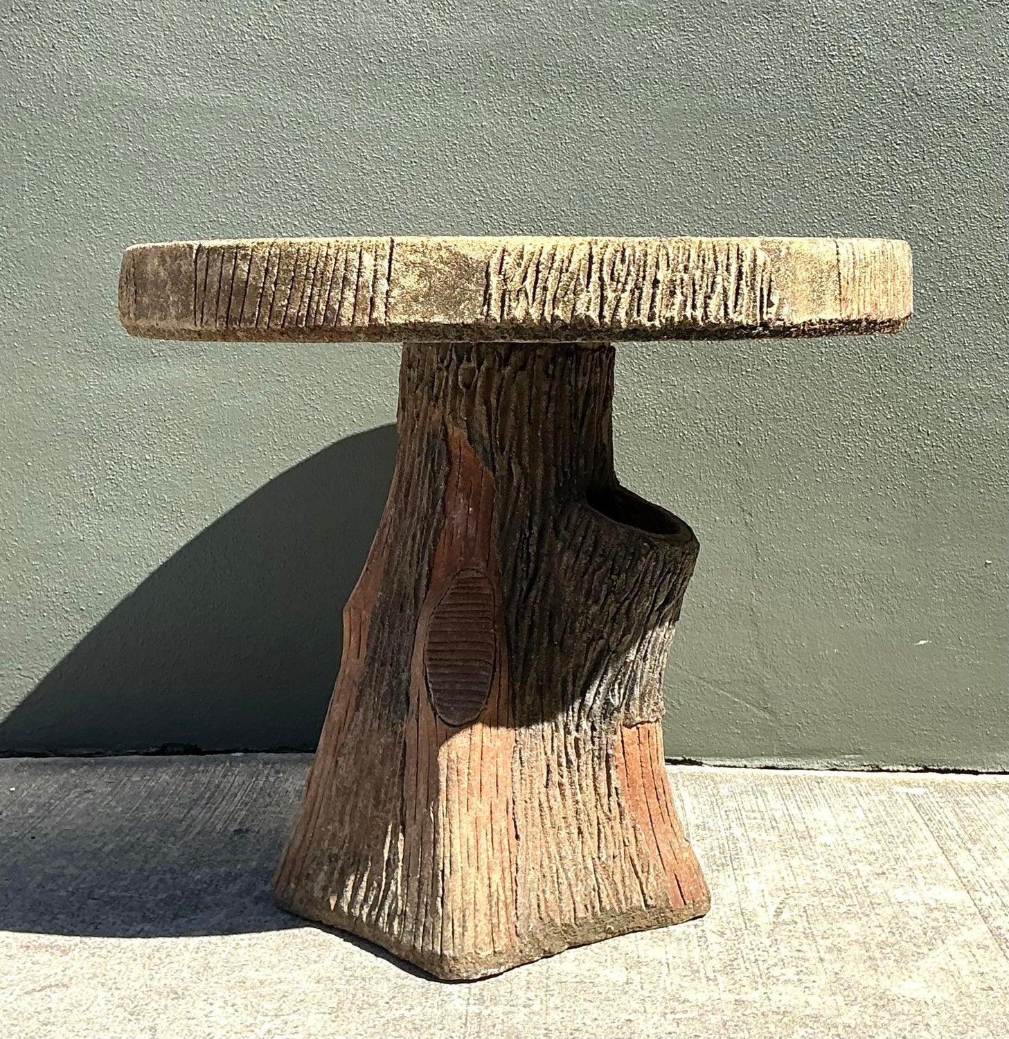 Vintage Patinated Faux Bois Concrete Table - Detail view