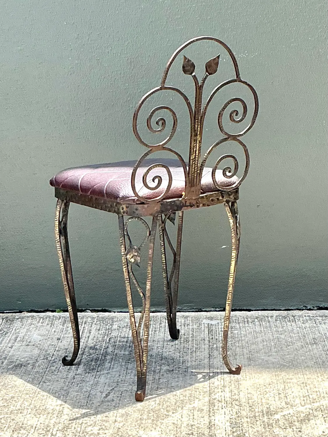 Vintage Scroll Wrought Iron Vanity Chair - Detail view