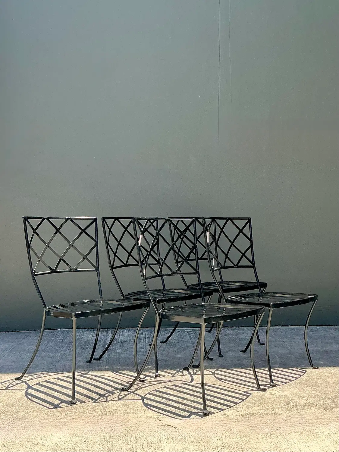 Vintage Wrought Iron Trellis Dining Chairs - Set of 5 - Detail view