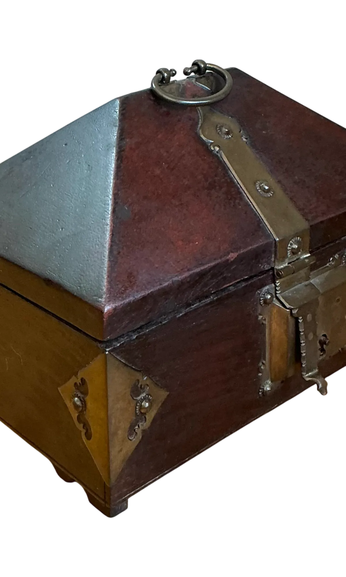 Vintage Wood and Metal Decorative Box - Detail view