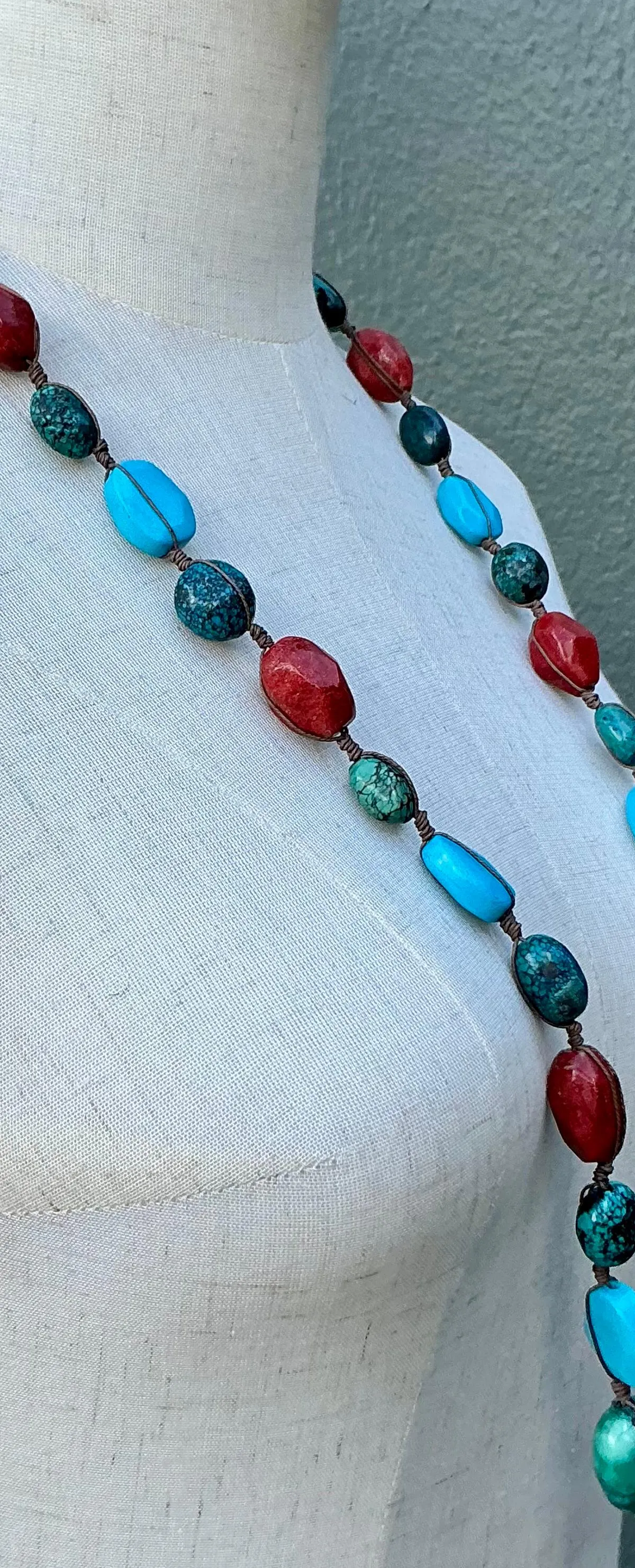 Vintage Turquoise & Coral Bead Necklace - Bottom view