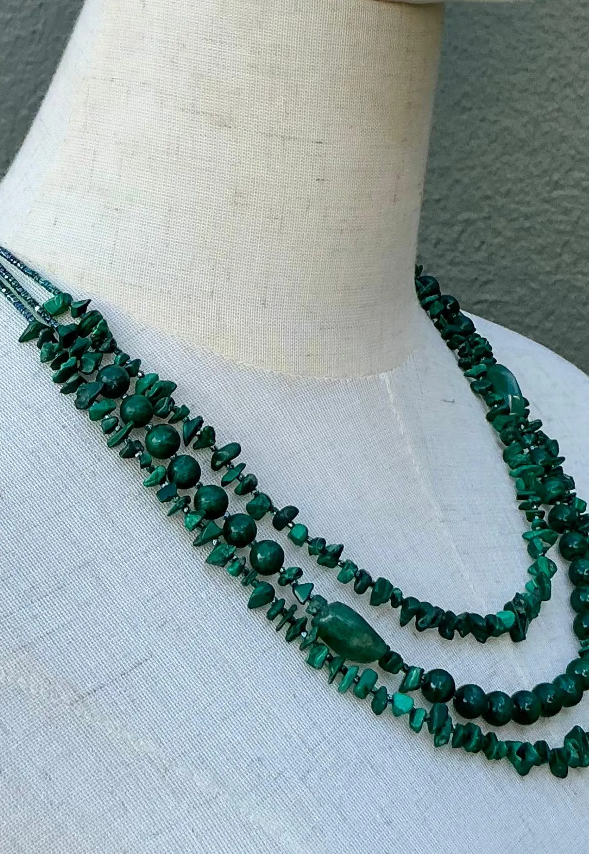 Vintage Boho Malachite Three-Stranded Necklace - Angle view