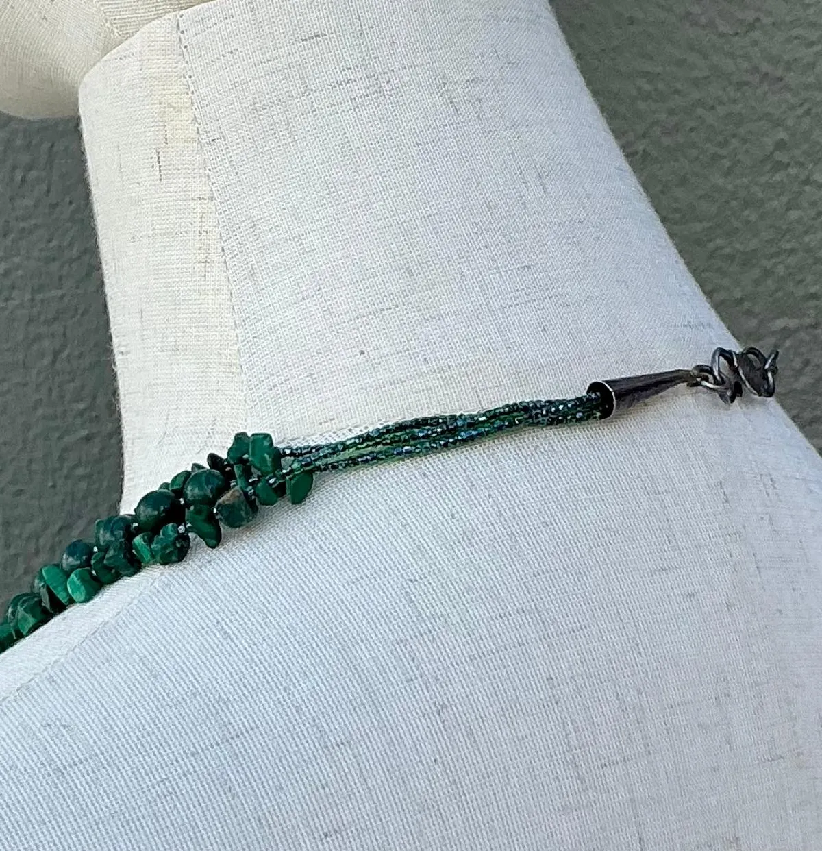 Vintage Boho Malachite Three-Stranded Necklace - Interior view