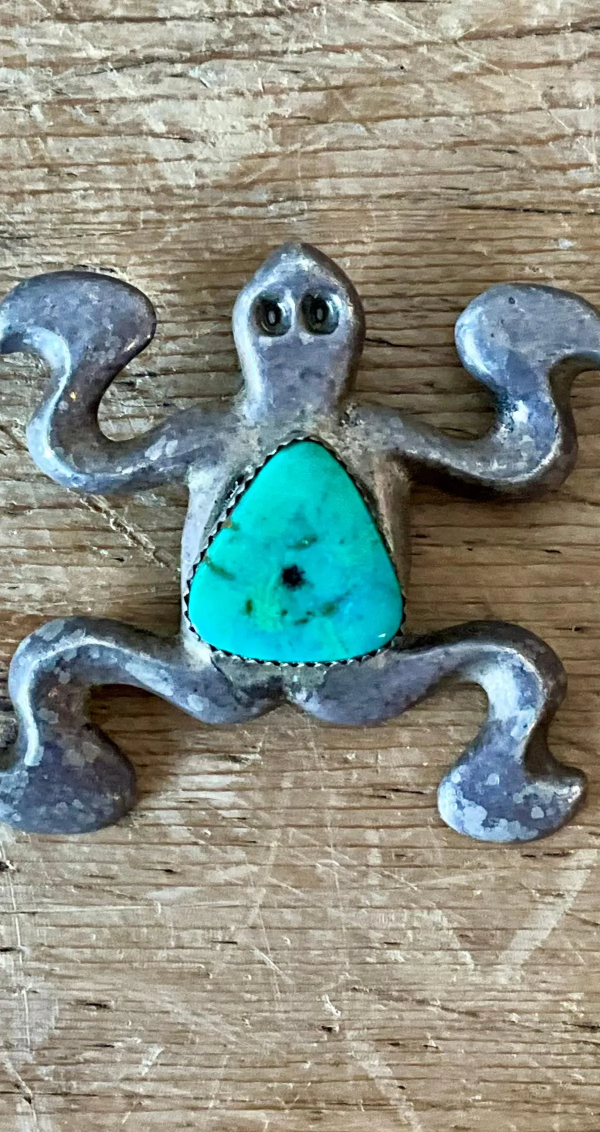 Vintage Native American Silver Inlaid Turquoise Pendant - Back view