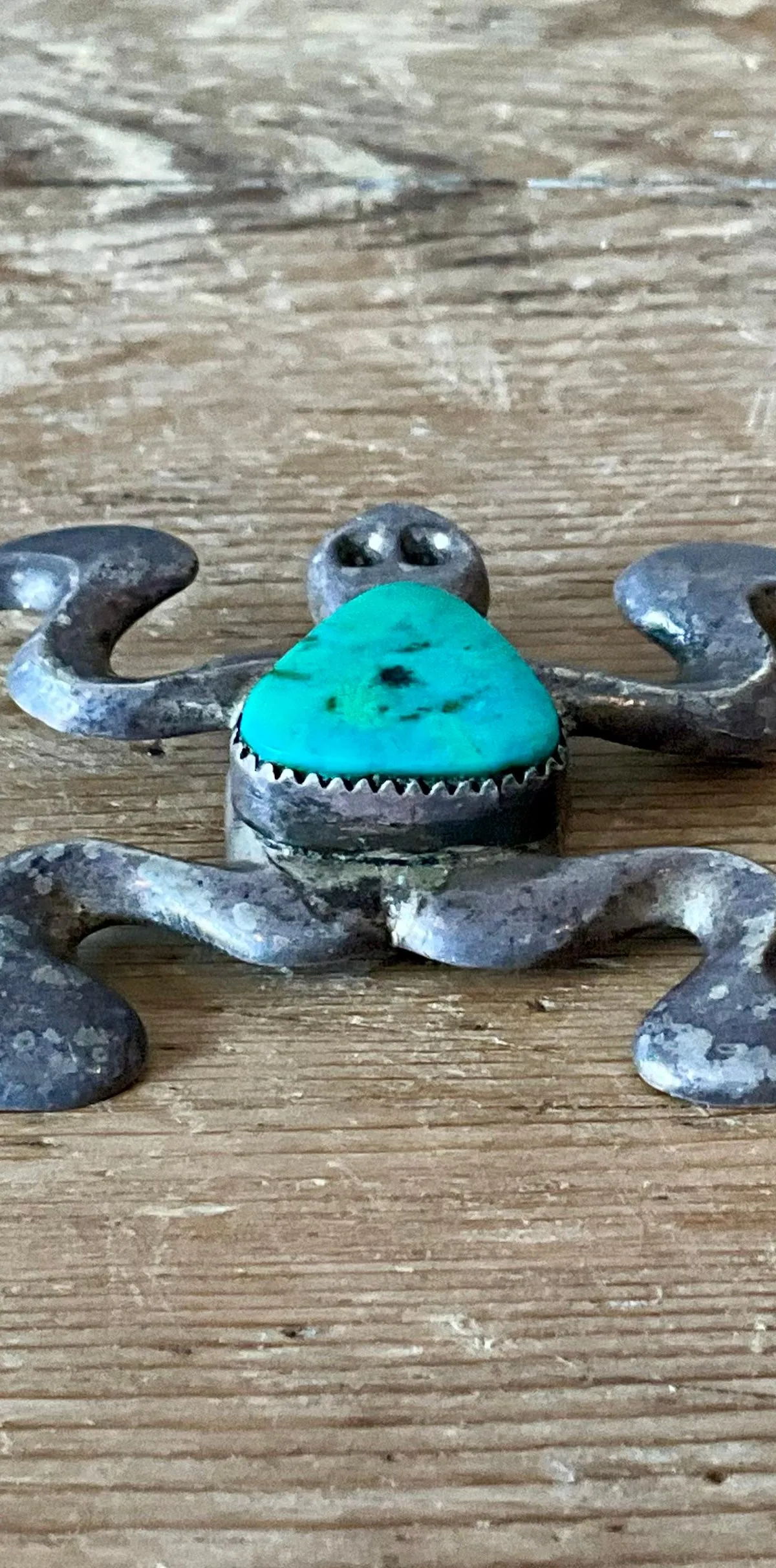 Vintage Native American Silver Inlaid Turquoise Pendant - Close-up view
