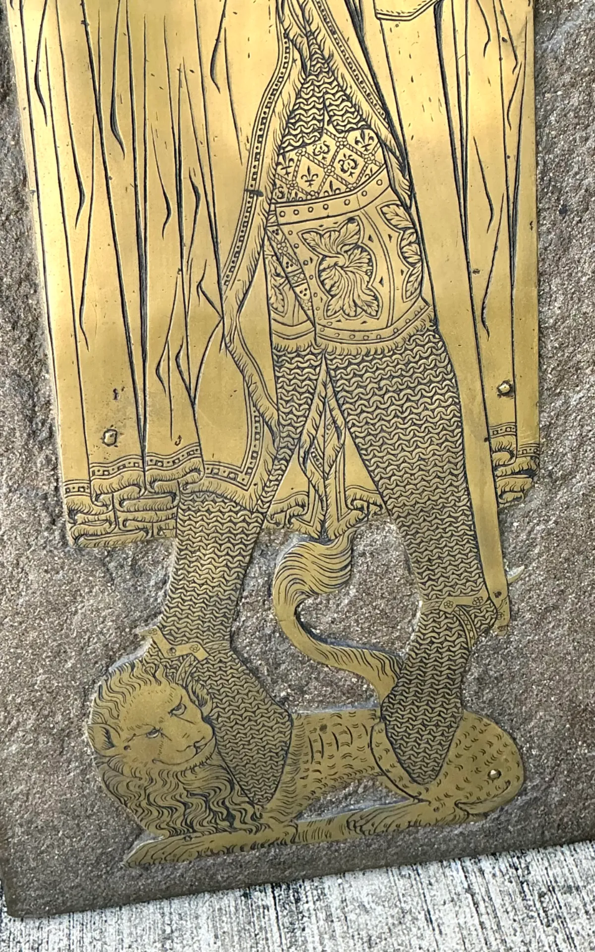 Vintage Monumental Knight Brass Rubbing - Back view