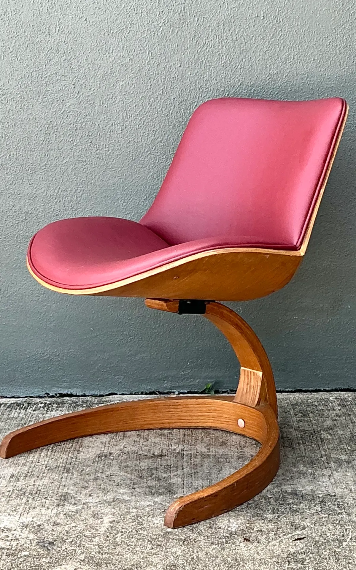Vintage Wood and Vinyl Cantilever Chair After George Mulhauser - Side view