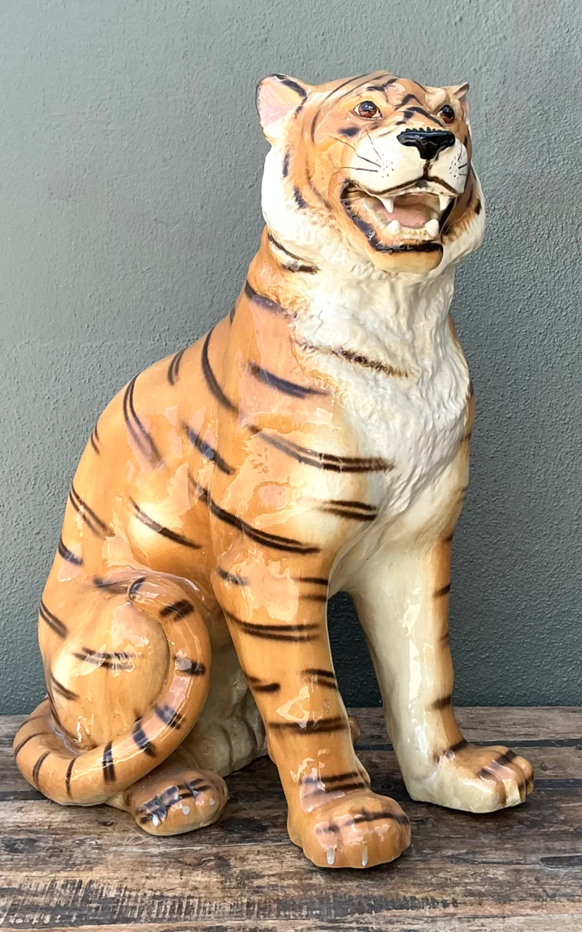 Vintage Italian Ceramic Tiger Statue - Angle view