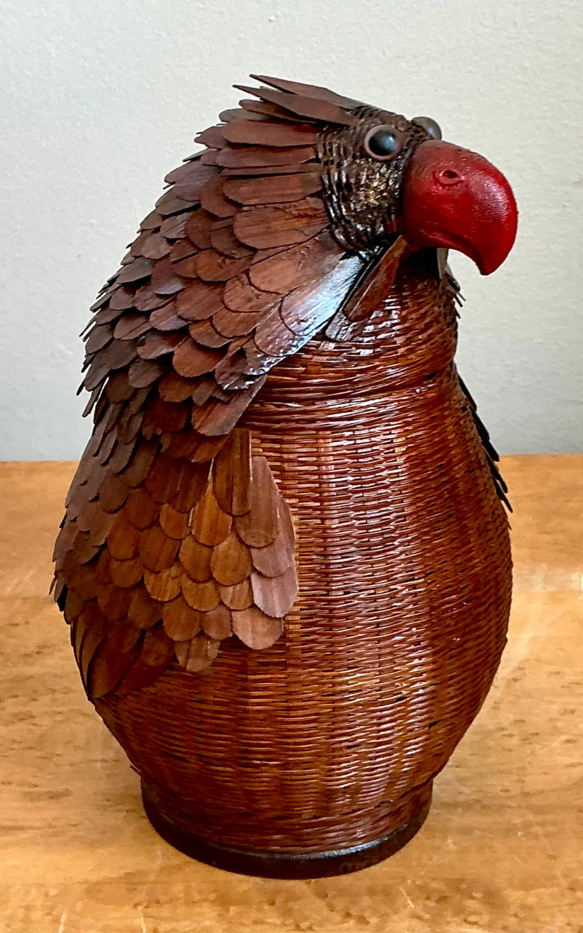 Vintage Shanghai Weave Parrot Basket - Interior view