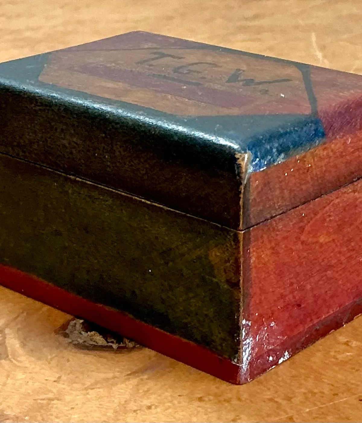 Vintage T.G.W. Wooden Trinket Box - Angle view