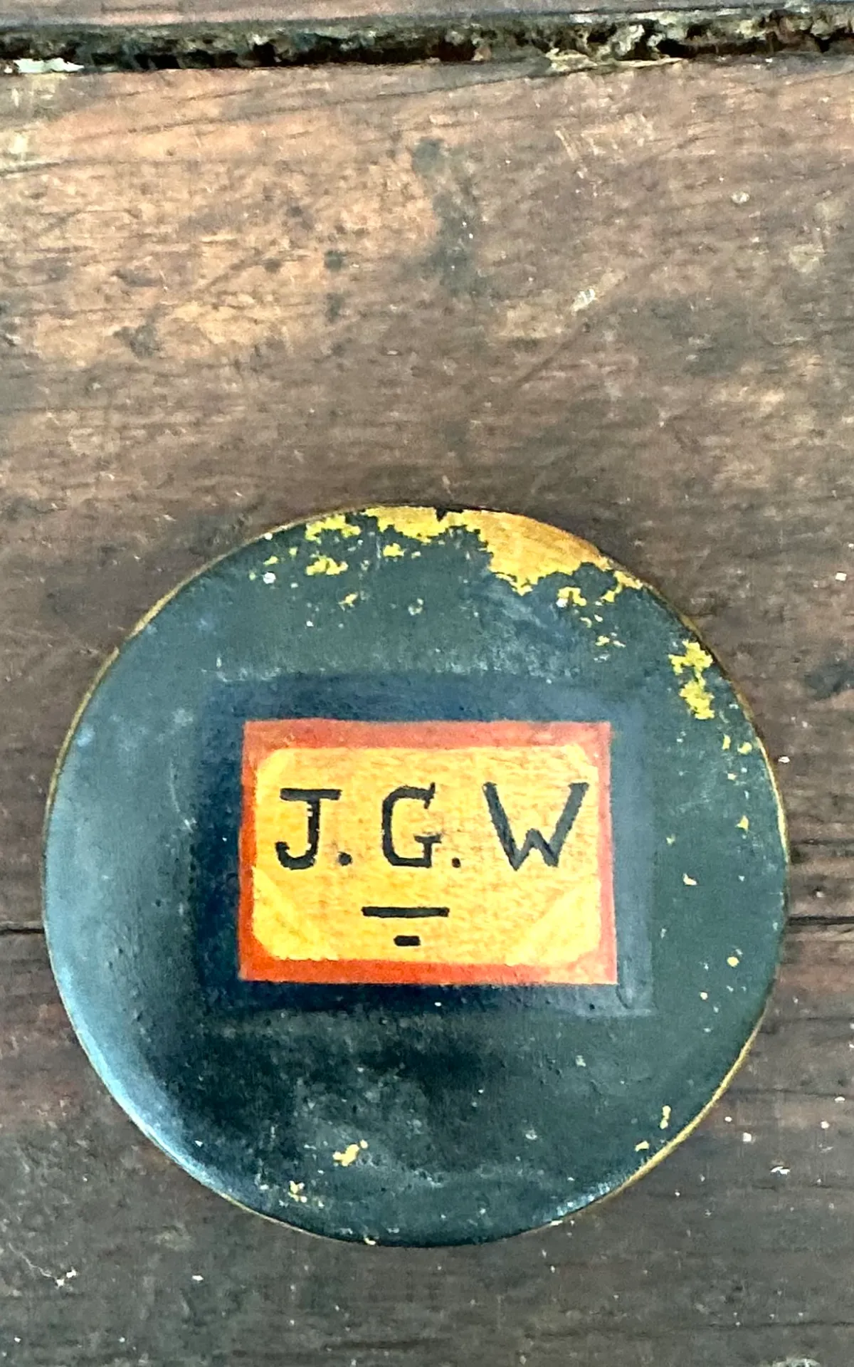 Vintage J.G.W. Painted Trinket Box - Angle view