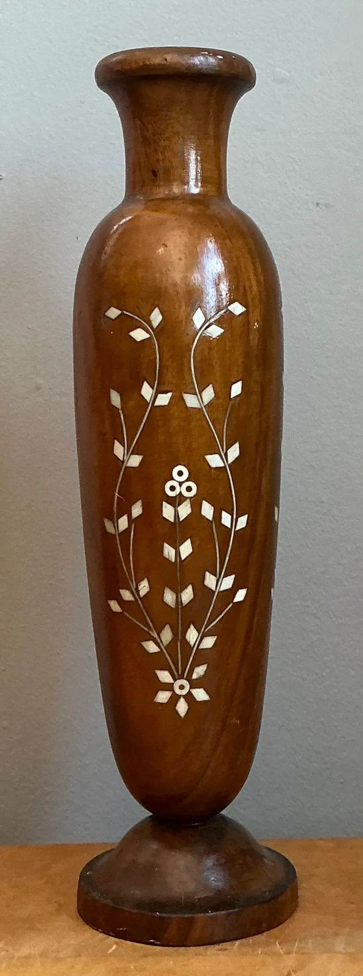 Vintage Mother of Pearl Inlay Vase - Interior view