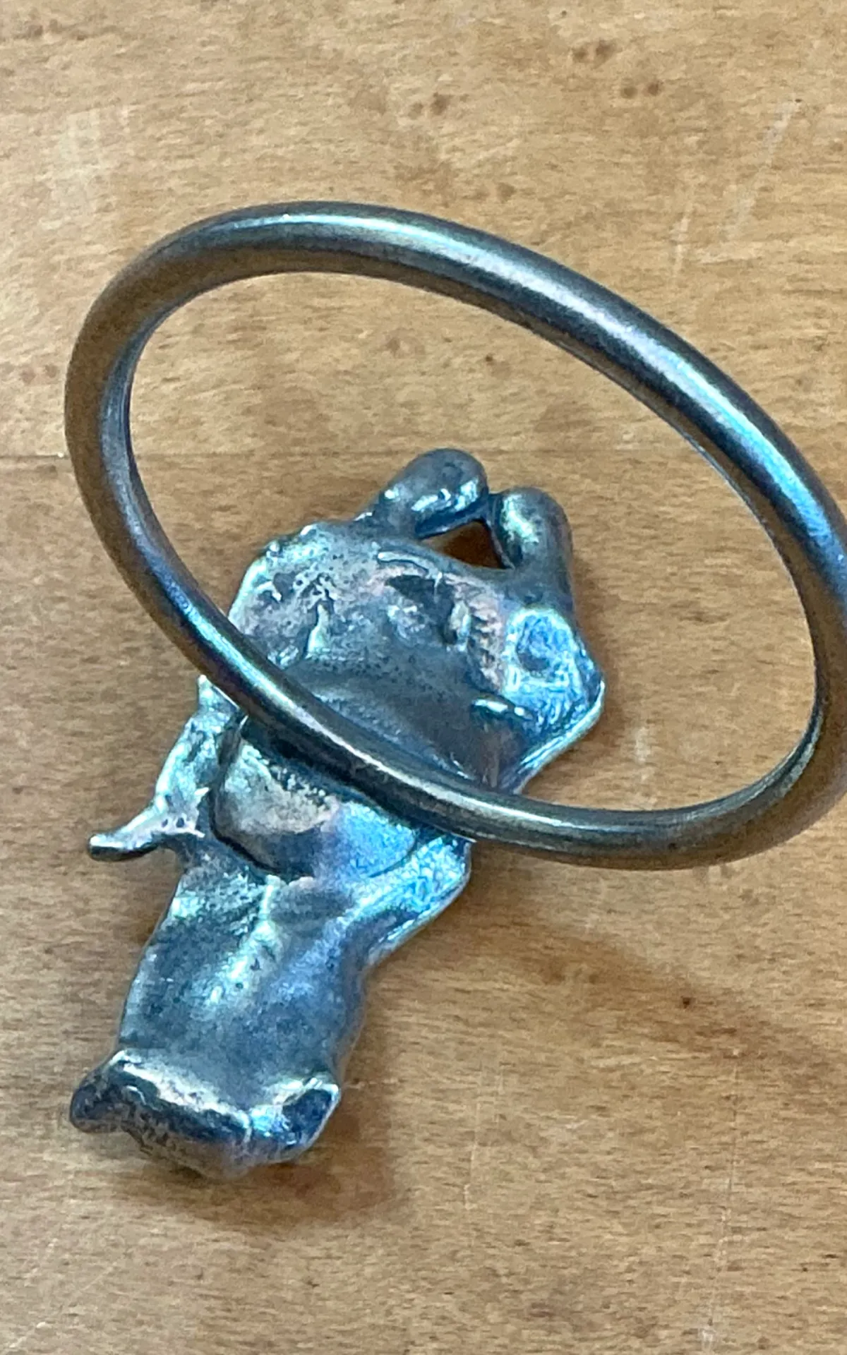 Vintage Embracing Figures Napkin Rings - Side view
