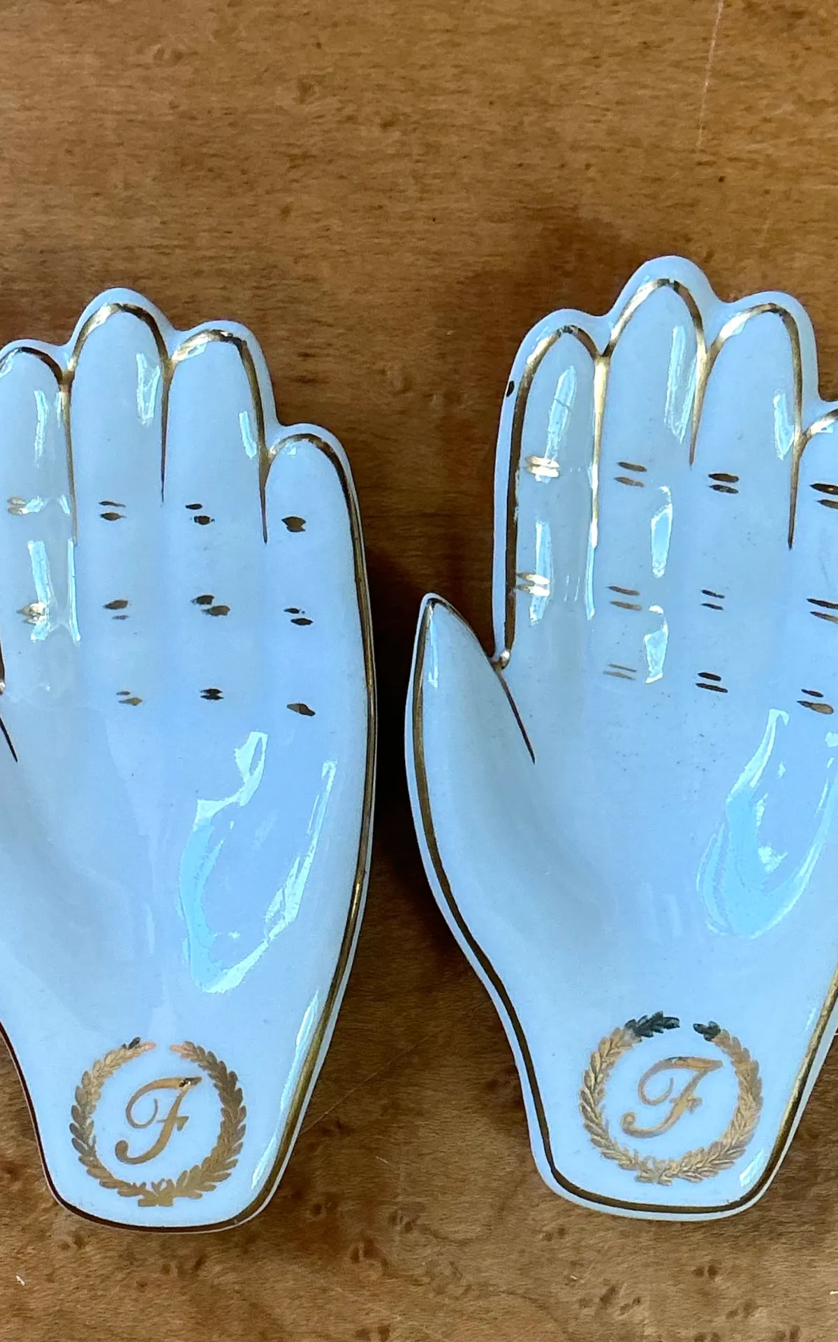 Vintage Styron China Porcelain Hand-Shaped Trinket Dishes - Side view