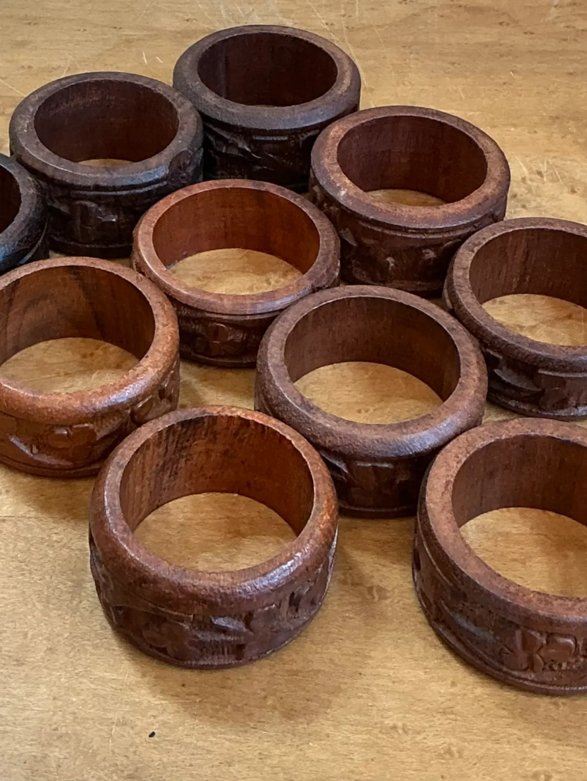 Vintage Carved Wood Napkin Rings - Set of 10 - Back view