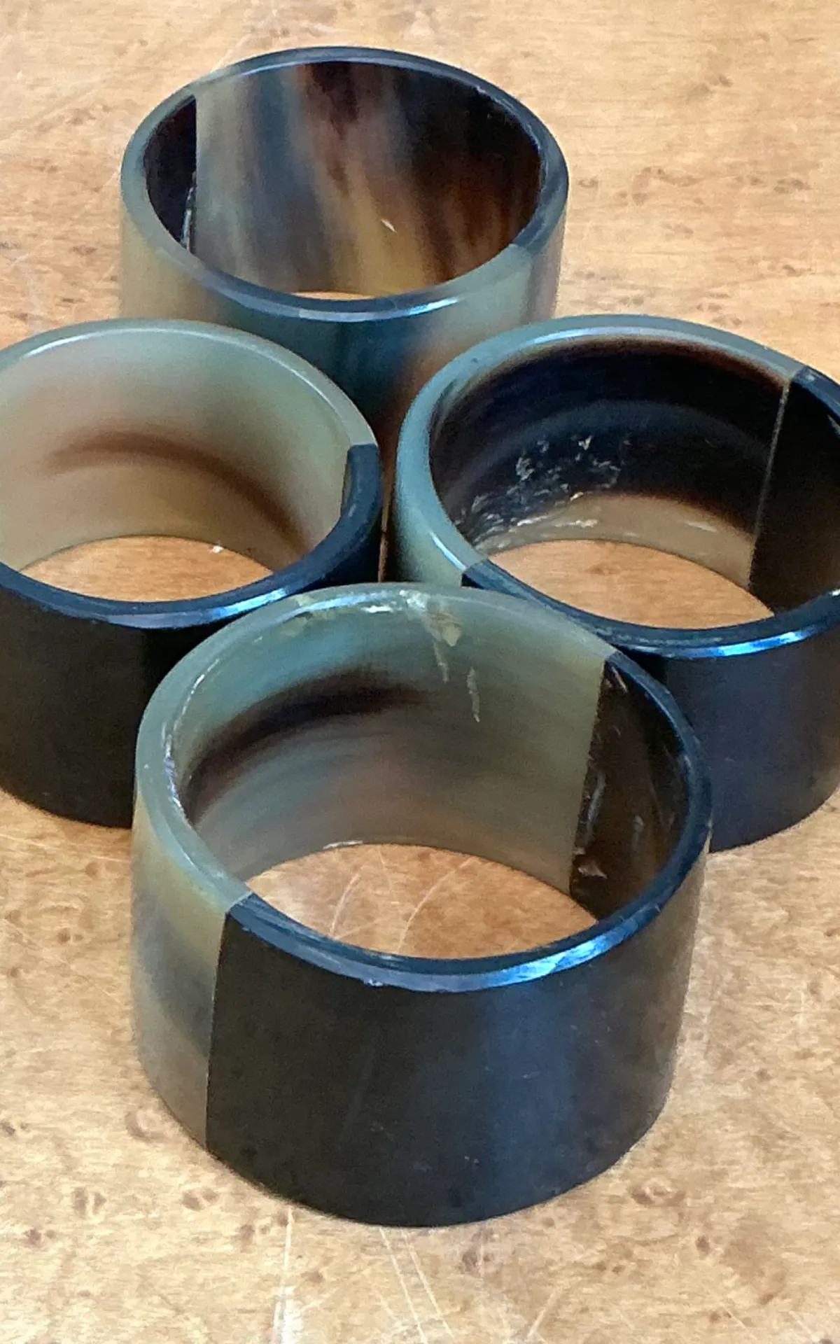 Vintage Tortoiseshell Style Resin Napkin Rings - Angle view