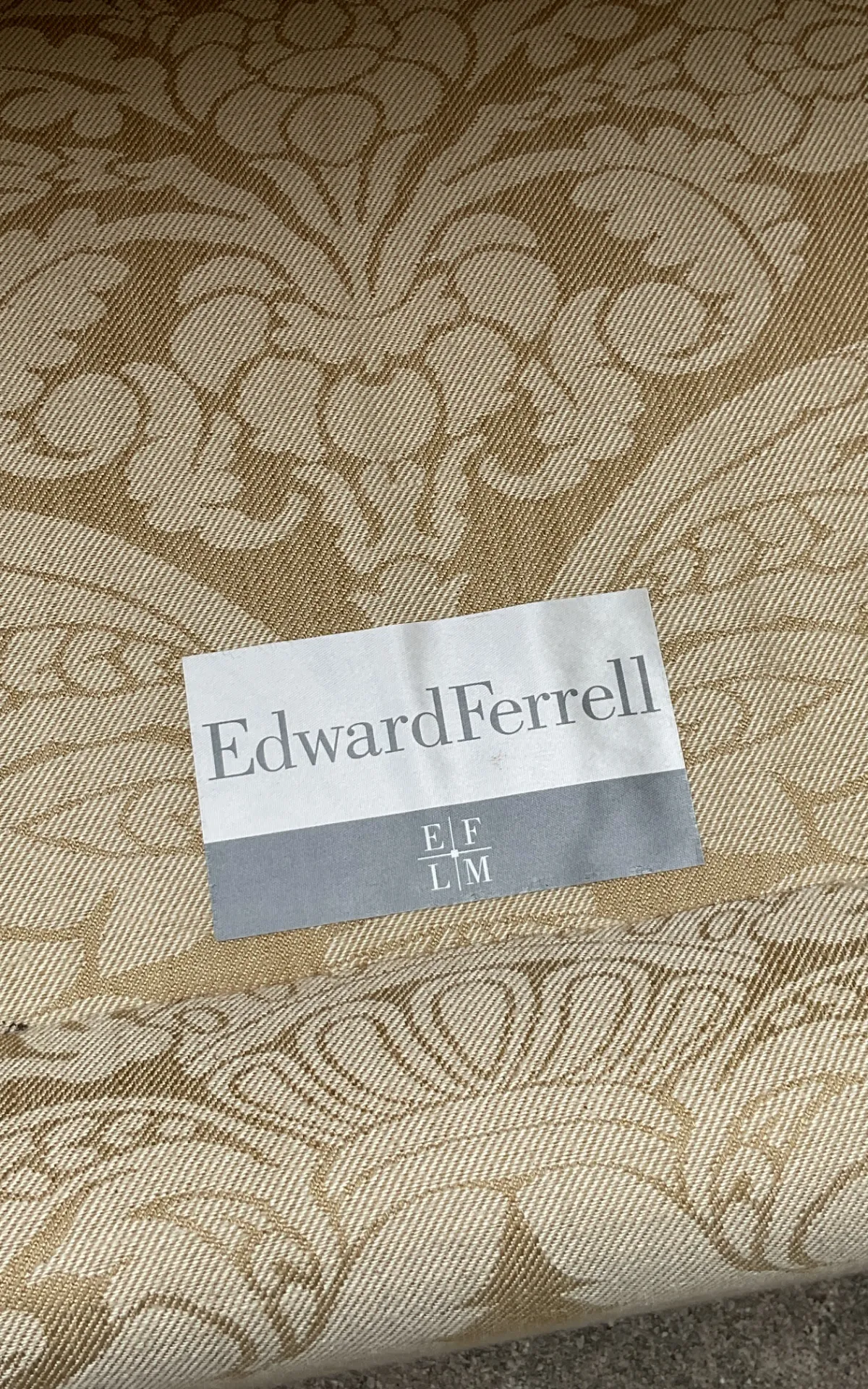 Vintage Edward Ferrell Jacquard Fleur De Lys Knole Sofa - Interior view