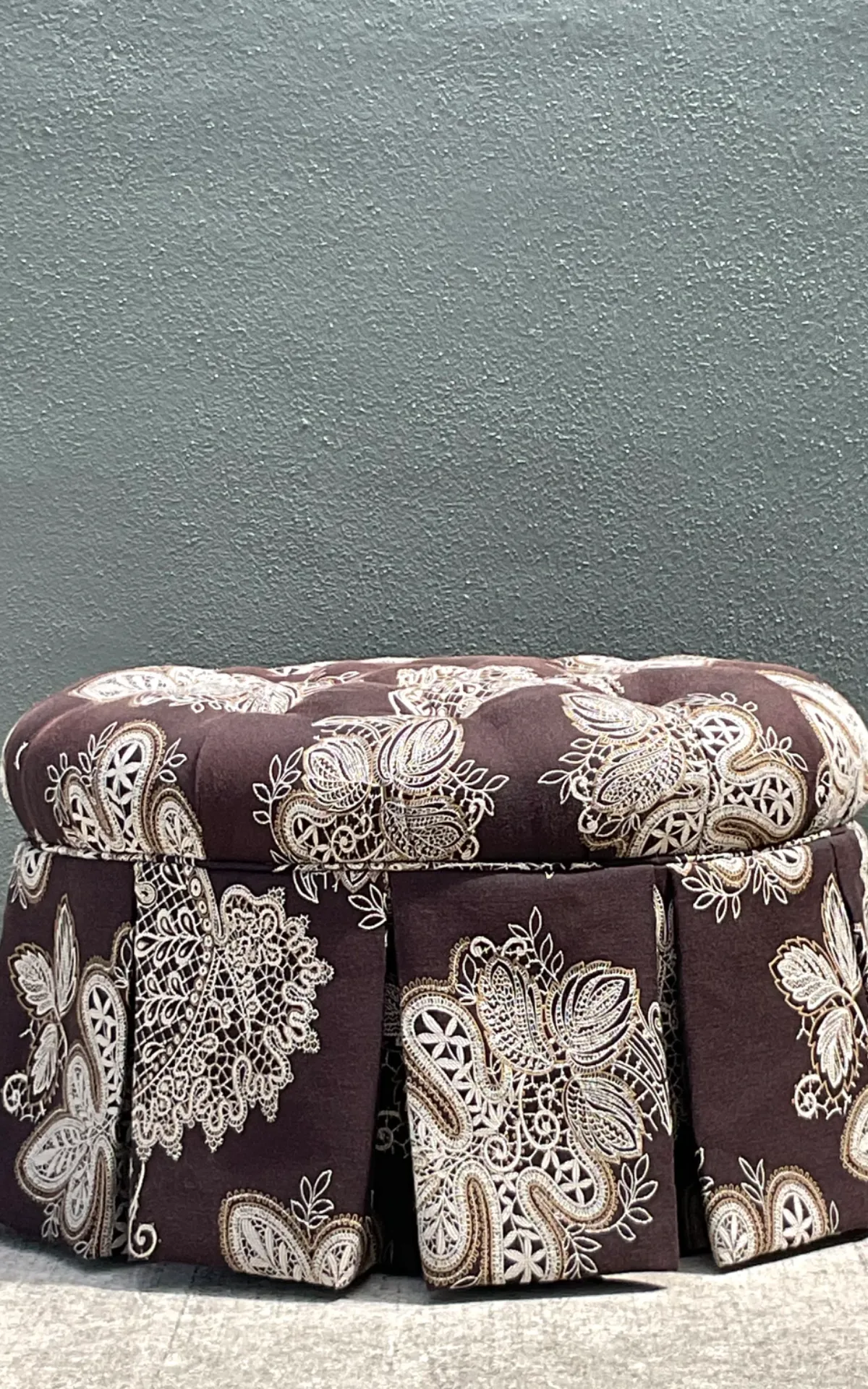 Vintage Paisley Tufted Ottoman - Top view