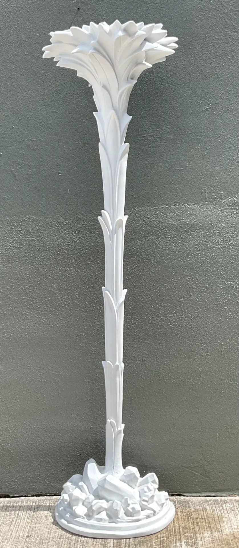 Vintage Ecoplaster Palm Torchere After Serge Roche - Interior view
